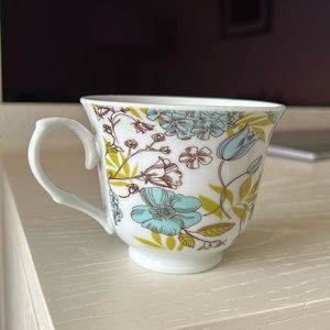 NWT, Bentley's, Blue Flowers Tea Cup And Saucer | Tea Gift Set| Floral Botanical